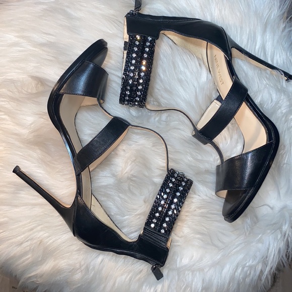 ▪️🖤▪️NINE WEST CHRYSTAL STUDDED ANKLE STRAP OPEN TOE HEEL▪️🖤▪️ - Picture 2 of 4